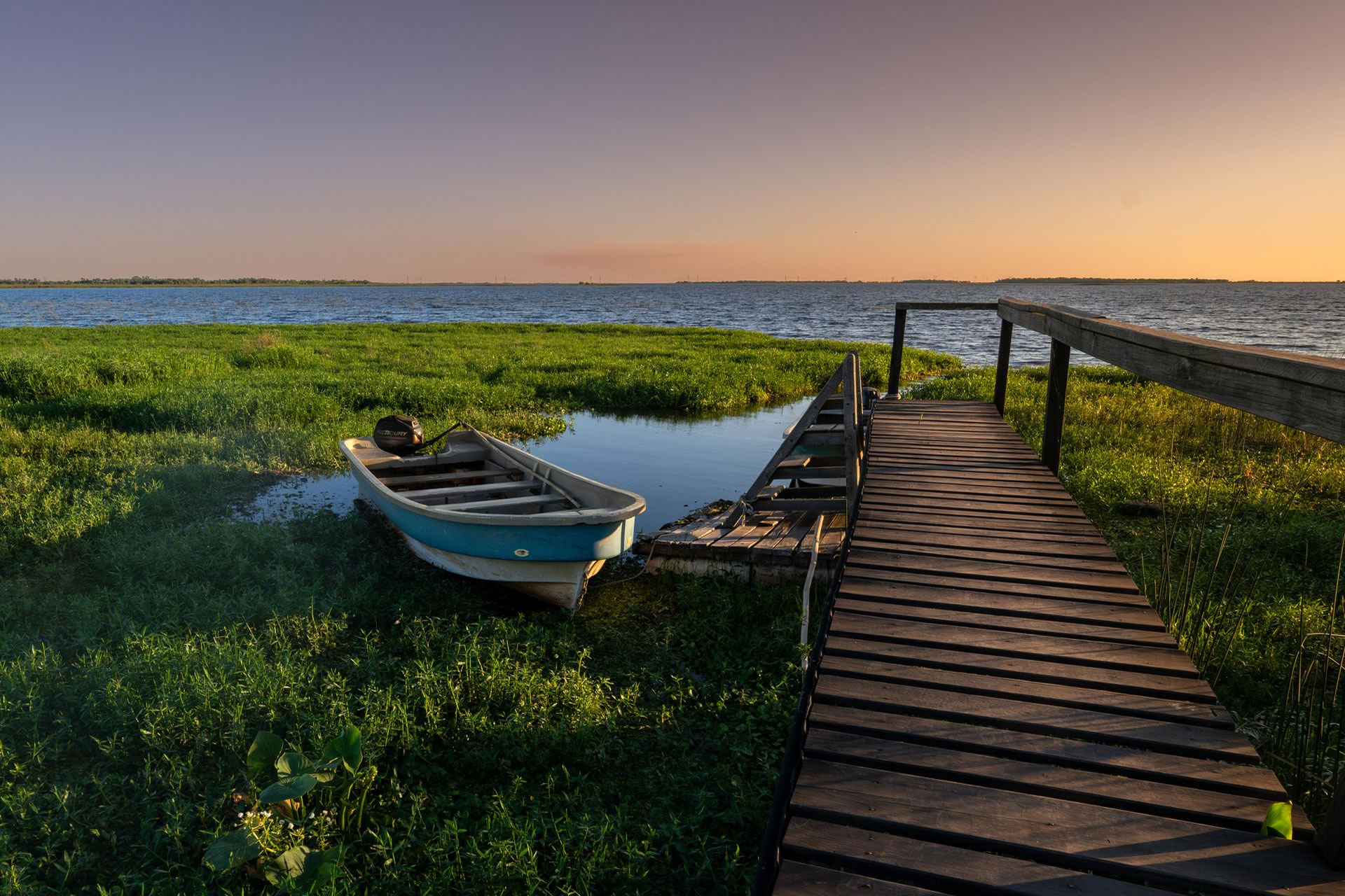 Amanecer en los Esteros del Iberá